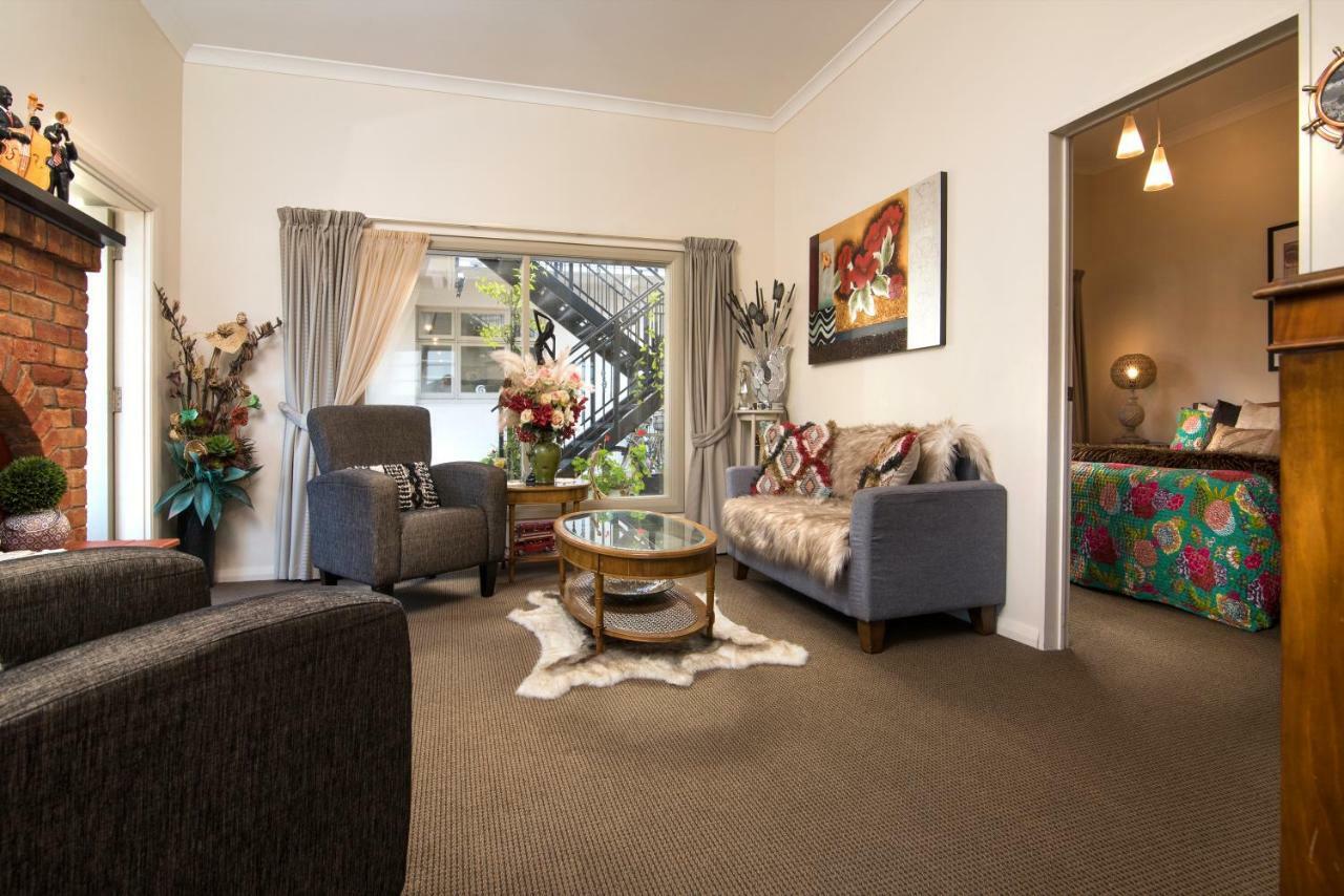 Art Deco Apartments พิคตัน ภายนอก รูปภาพ